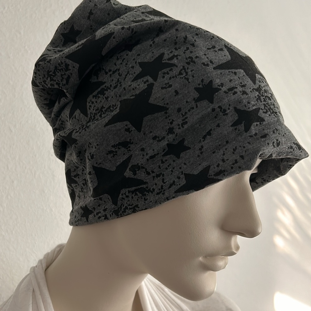 🥂 Host Pick 🥂 New Gray Stars Double Wall Knit Beanie